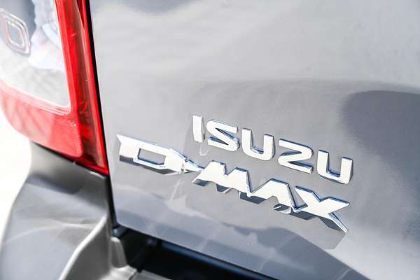2025 Isuzu D-MAX