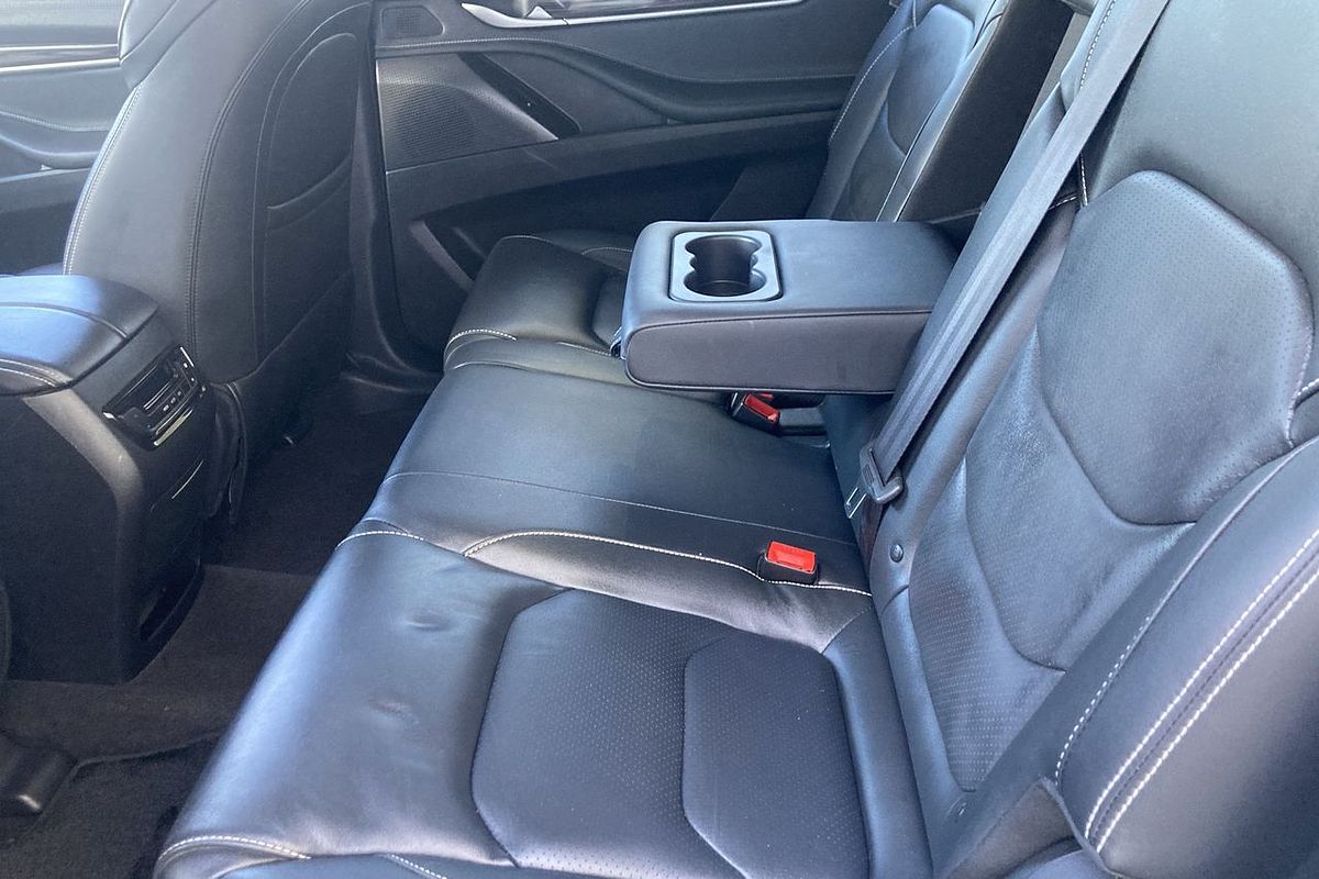 2020 LDV D90 Executive SV9A