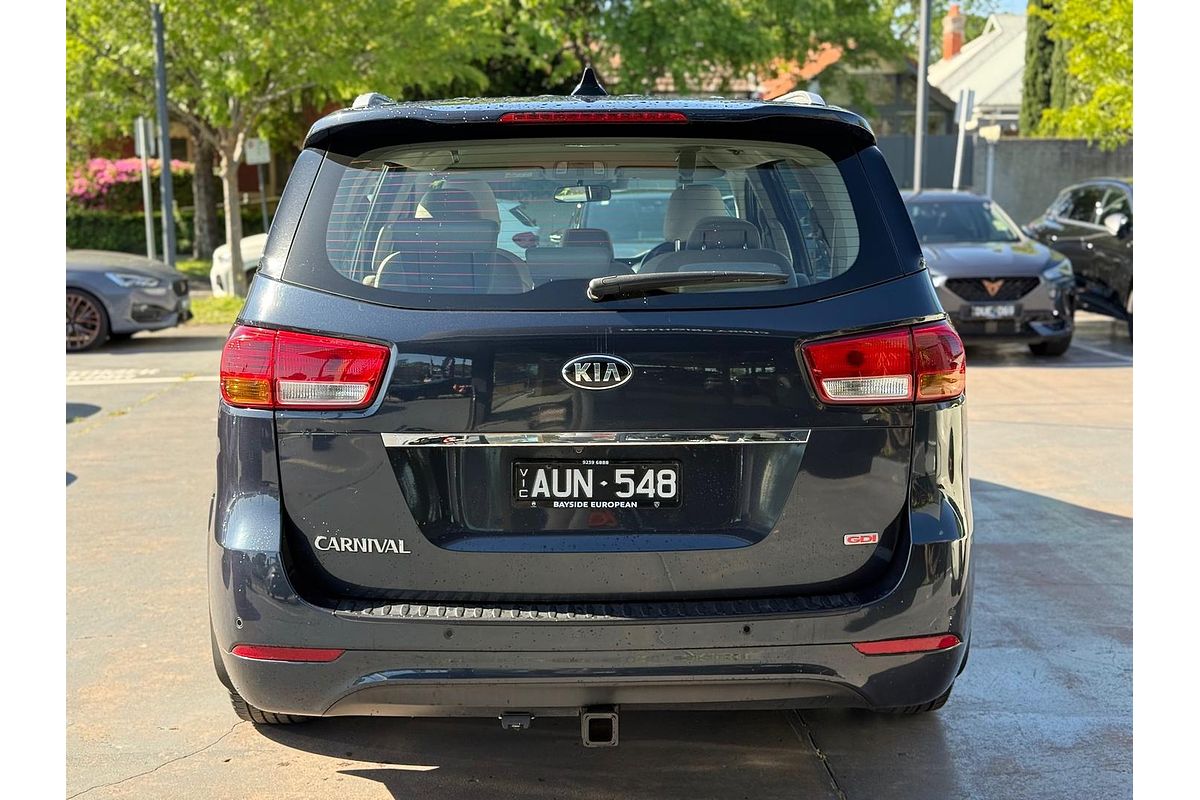 2016 Kia Carnival S YP