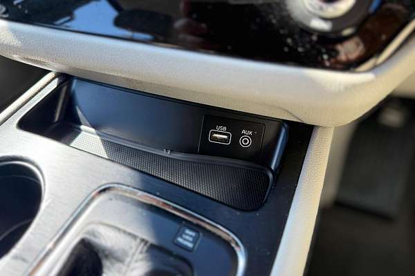 2016 Kia Carnival S YP