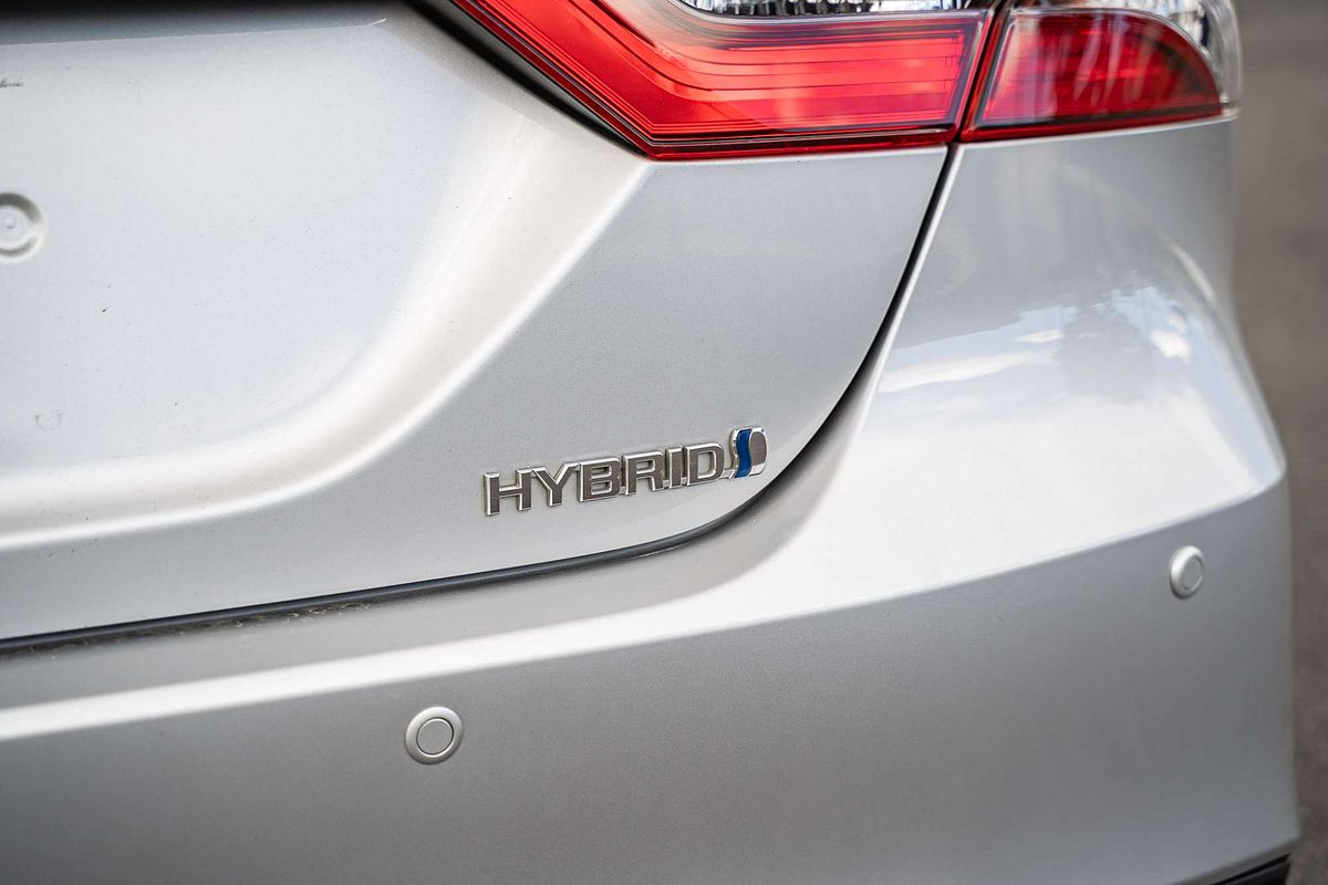 2021 Toyota Camry Ascent AXVH70R