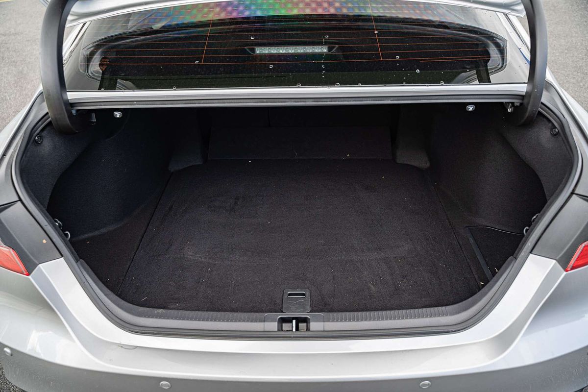 2021 Toyota Camry Ascent AXVH70R