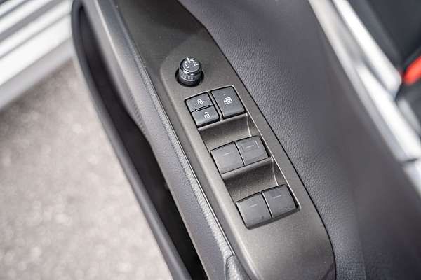 2021 Toyota Camry Ascent AXVH70R