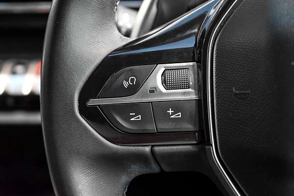 2017 Peugeot 3008 Allure P84