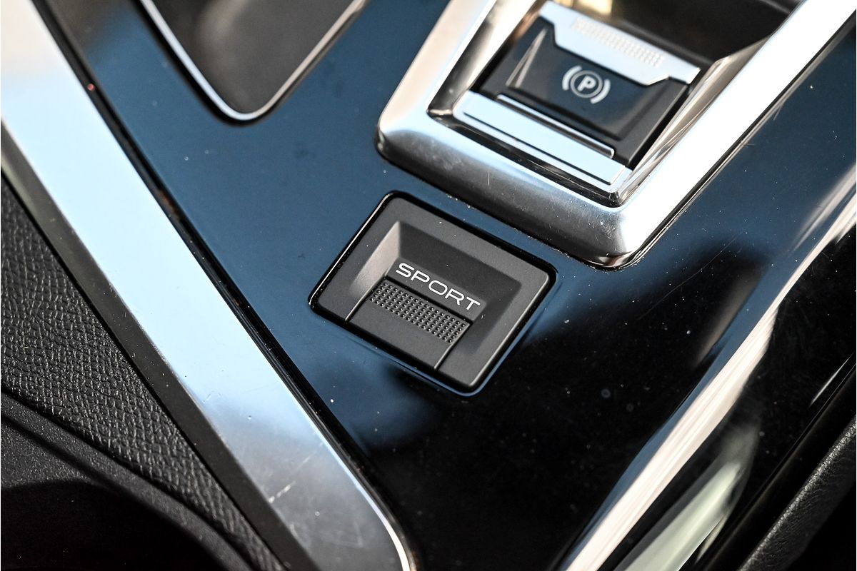 2017 Peugeot 3008 Allure P84