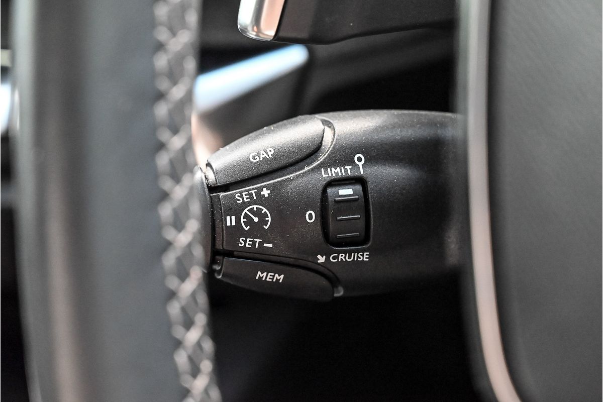 2017 Peugeot 3008 Allure P84