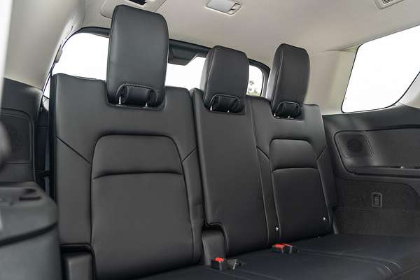 2023 Nissan Pathfinder Ti-L R53