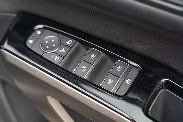 2023 Nissan Pathfinder Ti-L R53