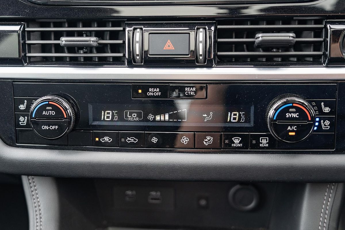 2023 Nissan Pathfinder Ti-L R53