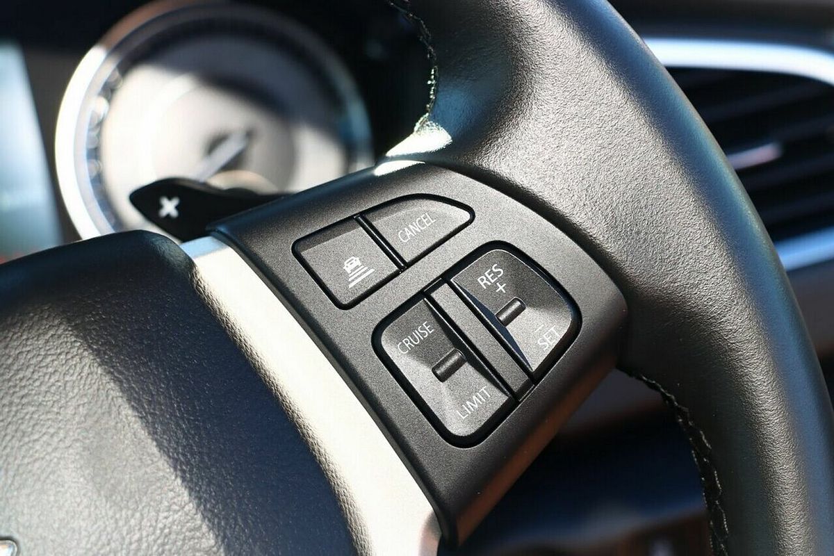 2024 Suzuki S-Cross JYB