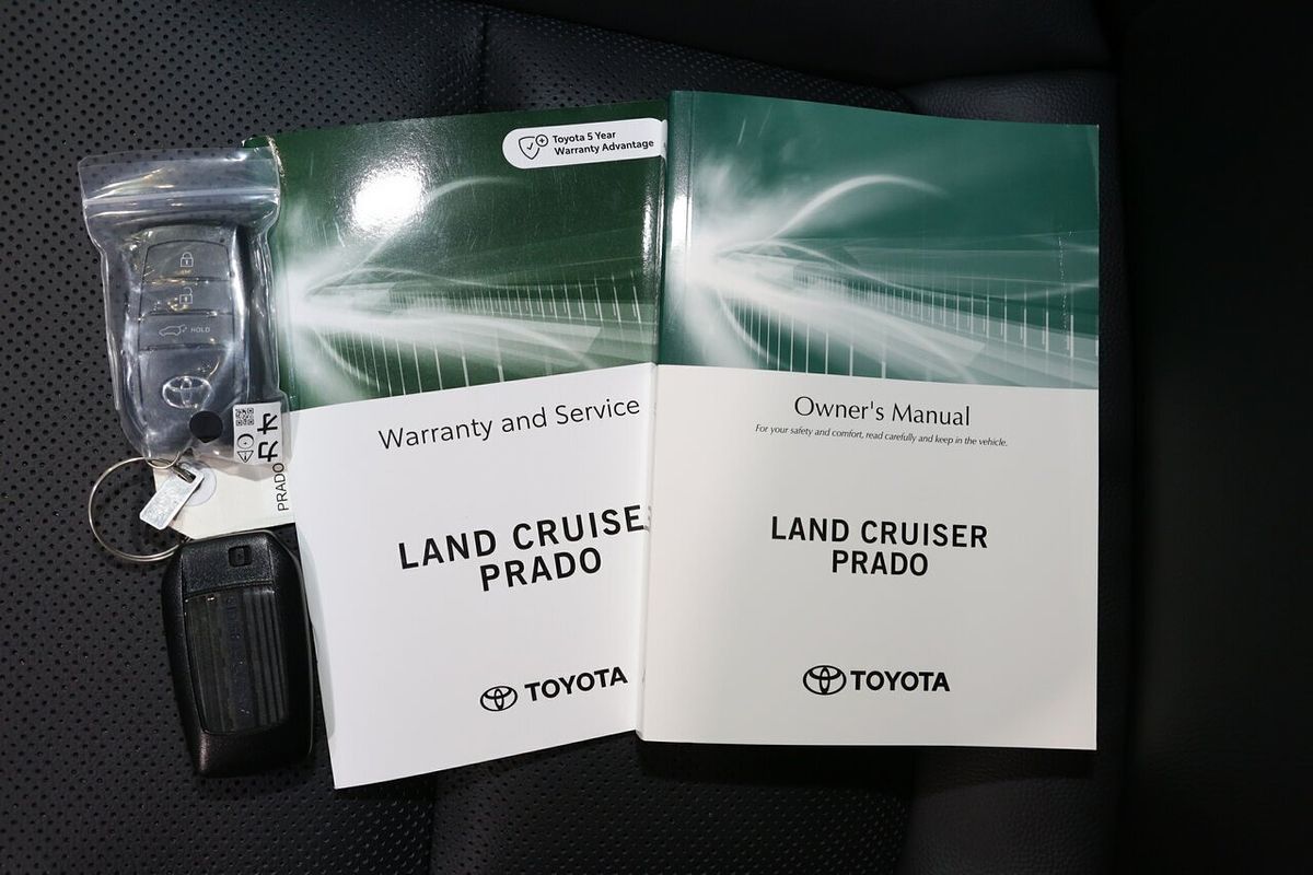 2025 Toyota Landcruiser Prado Kakadu GDJ251R