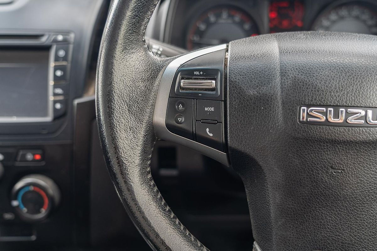 2017 Isuzu D-MAX SX 4X4