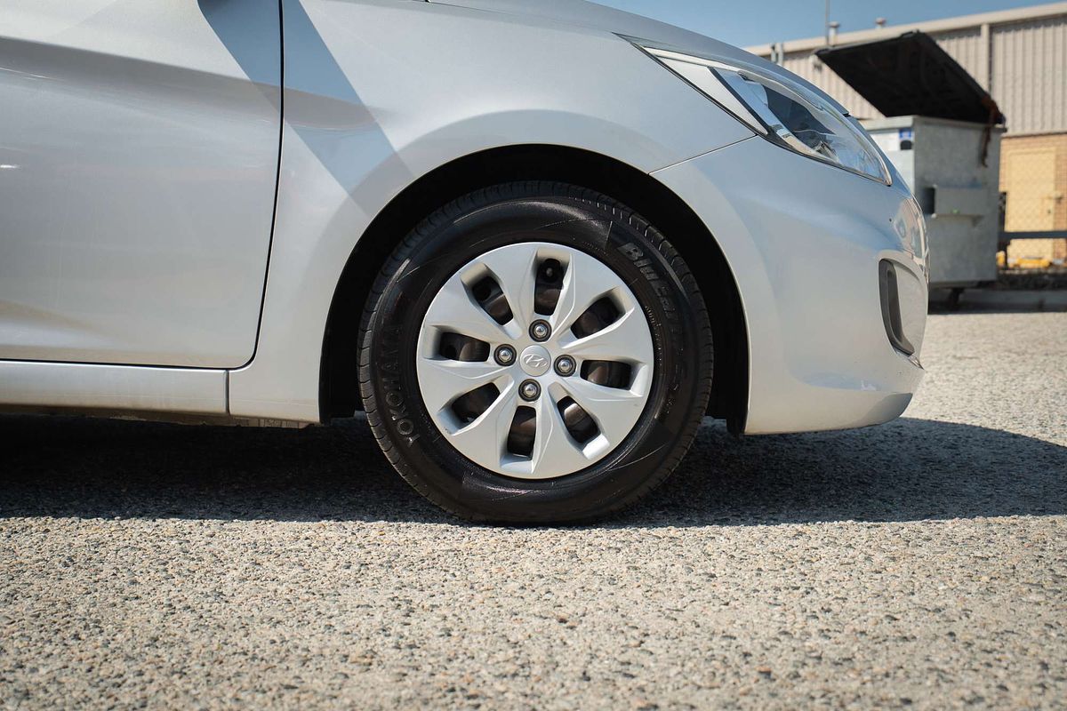 2016 Hyundai Accent Active RB4