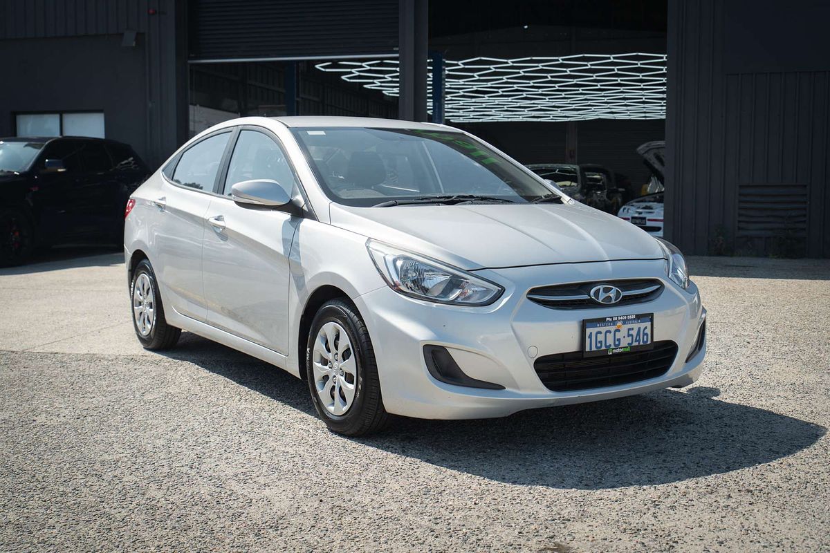 2016 Hyundai Accent Active RB4
