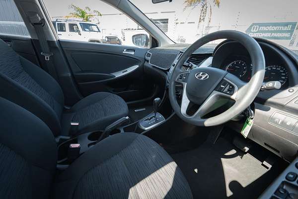 2016 Hyundai Accent Active RB4