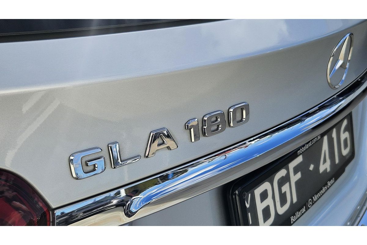 2019 Mercedes-Benz GLA-Class GLA180 X156