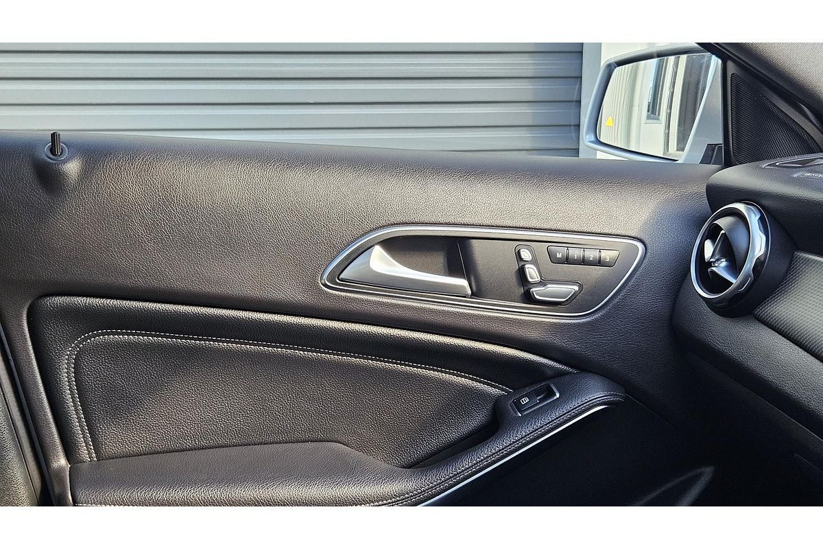2019 Mercedes-Benz GLA-Class GLA180 X156