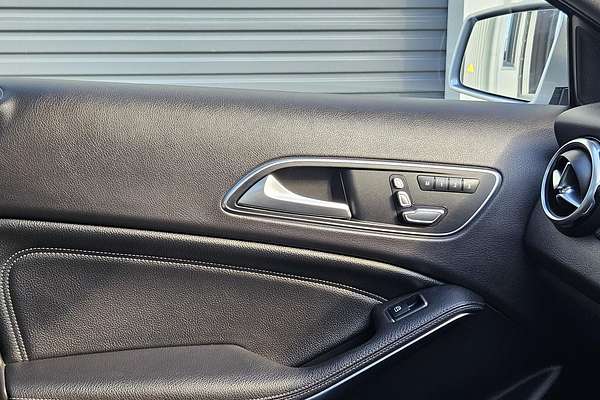 2019 Mercedes-Benz GLA-Class GLA180 X156