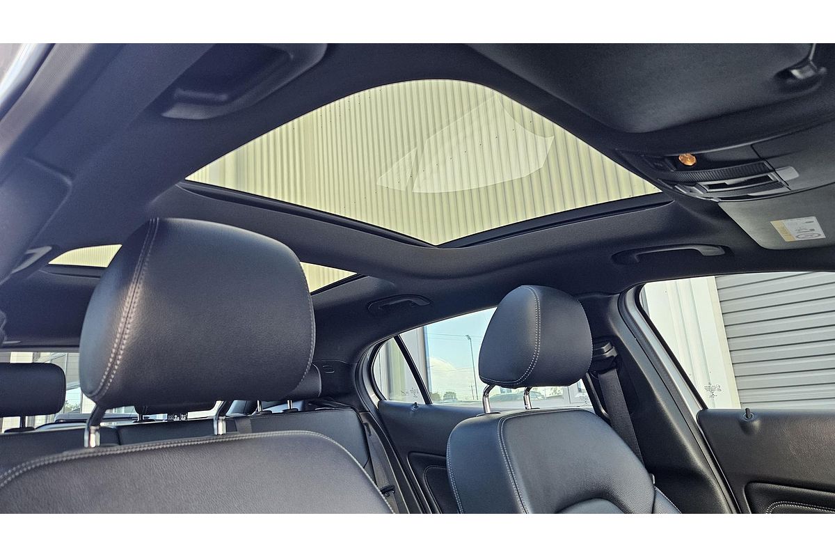 2019 Mercedes-Benz GLA-Class GLA180 X156