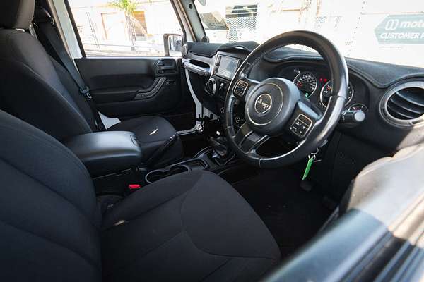 2015 Jeep Wrangler Unlimited Sport JK