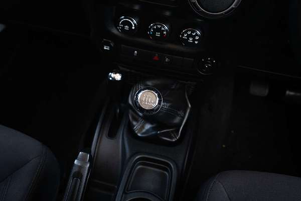 2015 Jeep Wrangler Unlimited Sport JK