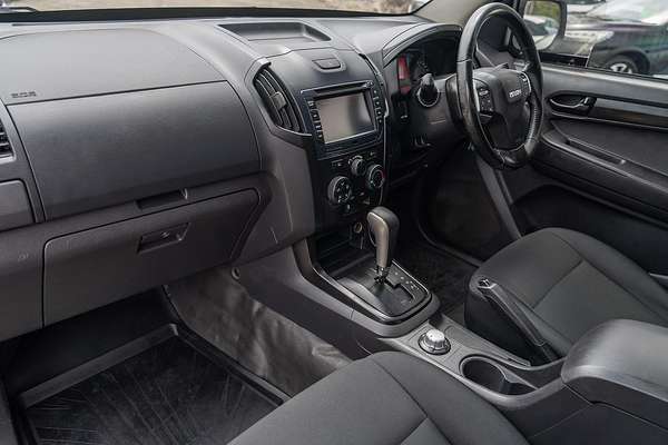 2017 Isuzu D-MAX SX 4X4