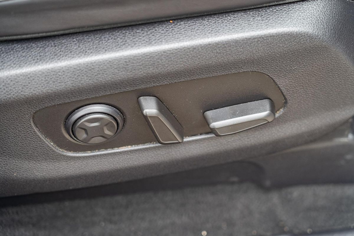 2020 Kia Carnival Platinum KA4