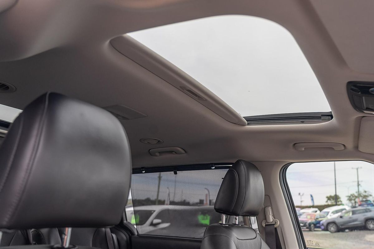 2020 Kia Carnival Platinum KA4