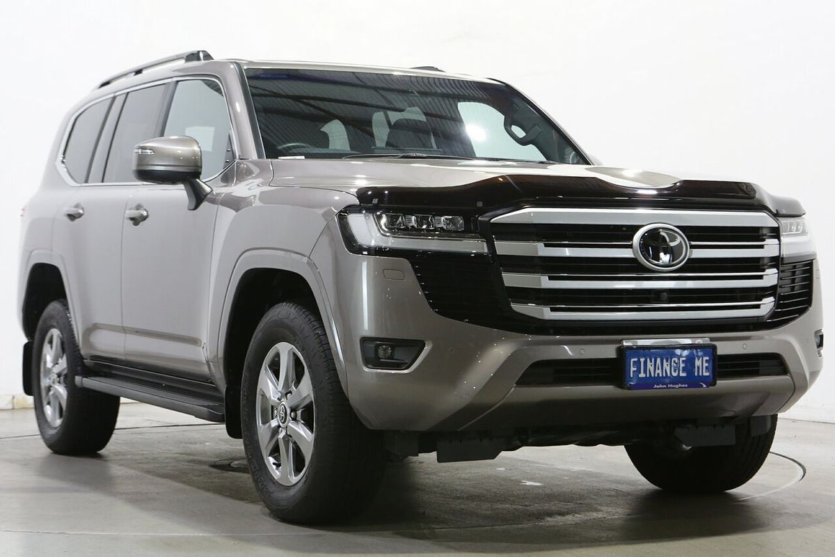 2024 Toyota Landcruiser VX FJA300R