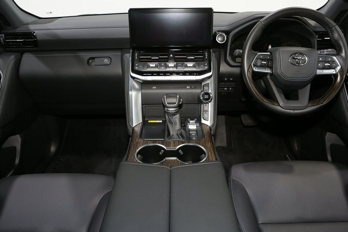 2024 Toyota Landcruiser VX FJA300R
