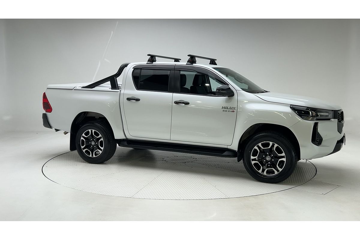 2024 Toyota Hilux SR5 48V GUN126R 4X4