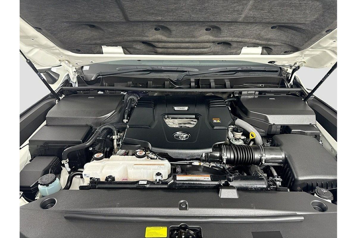 2023 Toyota Landcruiser GXL FJA300R