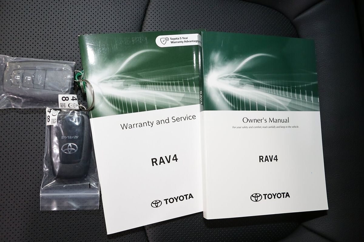 2025 Toyota RAV4 Cruiser AXAH54R