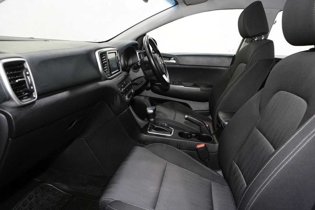 2020 Kia Sportage S QL