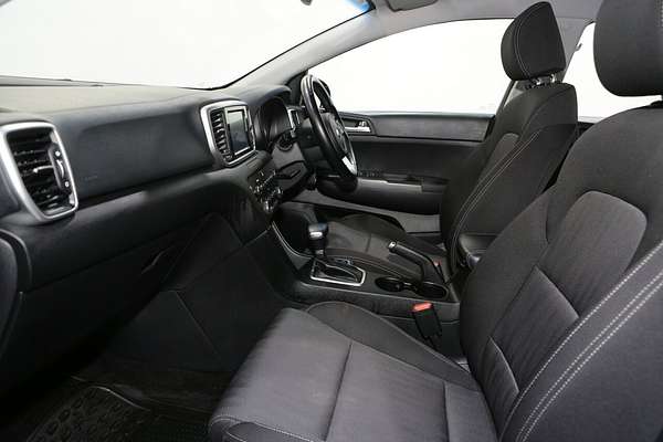 2020 Kia Sportage S QL