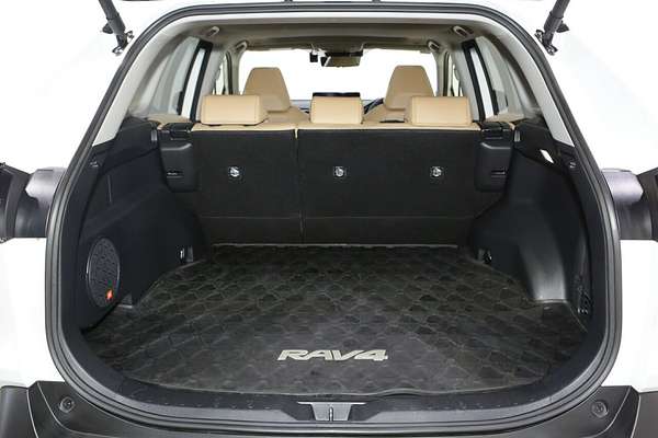 2024 Toyota RAV4 Cruiser AXAH52R