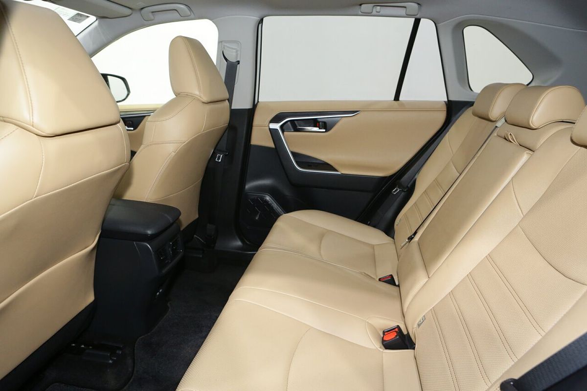 2024 Toyota RAV4 Cruiser AXAH52R