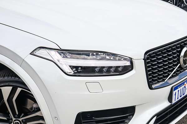 2021 Volvo XC90 Recharge Plug-In Hybrid
