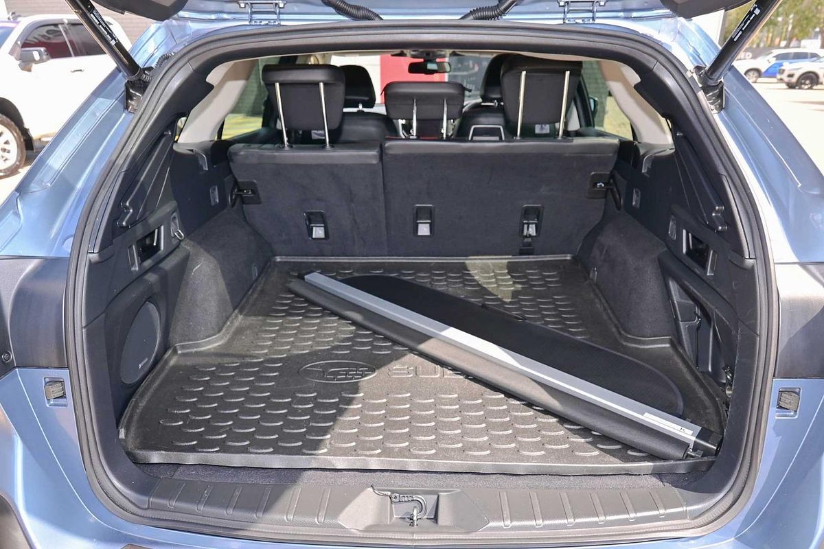 2023 Subaru Outback AWD Touring XT 6GEN