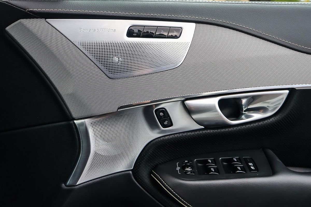 2021 Volvo XC90 Recharge Plug-In Hybrid