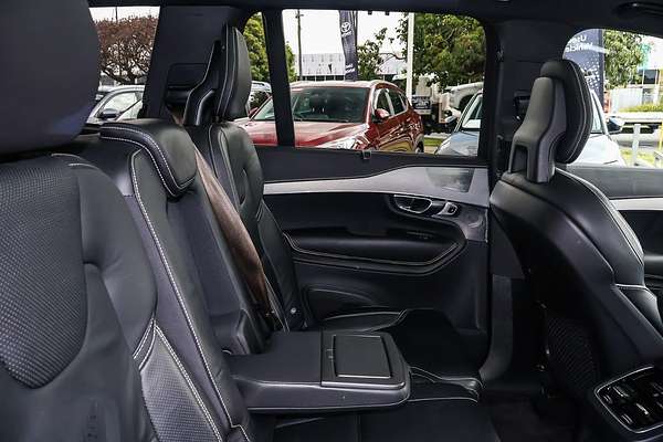 2021 Volvo XC90 Recharge Plug-In Hybrid