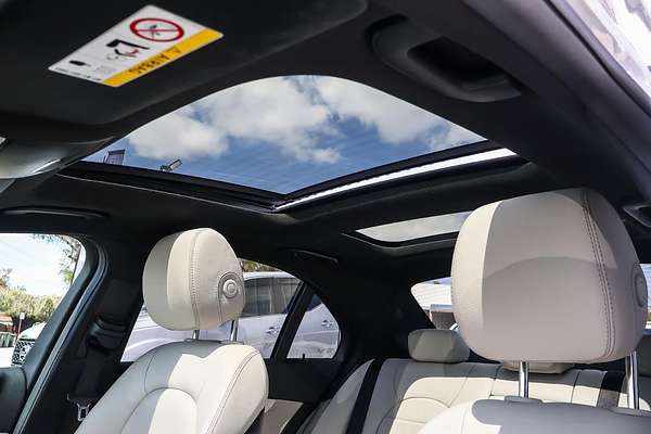 2017 Mercedes-Benz C-Class C350 e W205