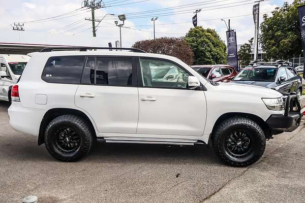 2017 Toyota Landcruiser GXL VDJ200R