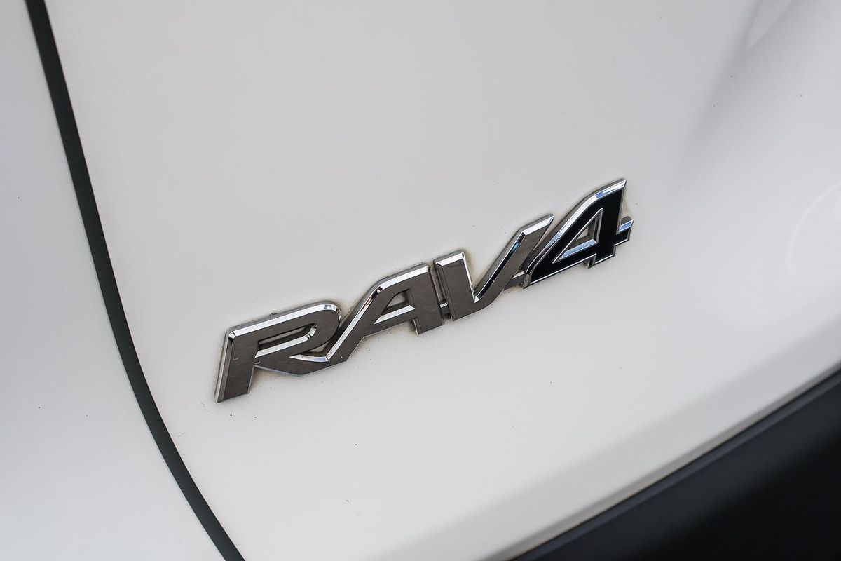 2020 Toyota RAV4 GX AXAH52R