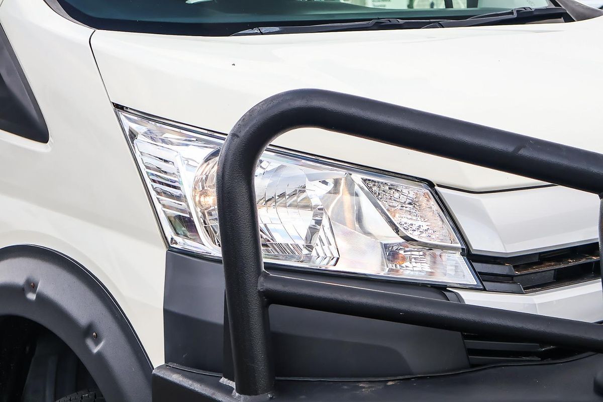 2022 Toyota Hiace Commuter GDH322R ELWB High Roof