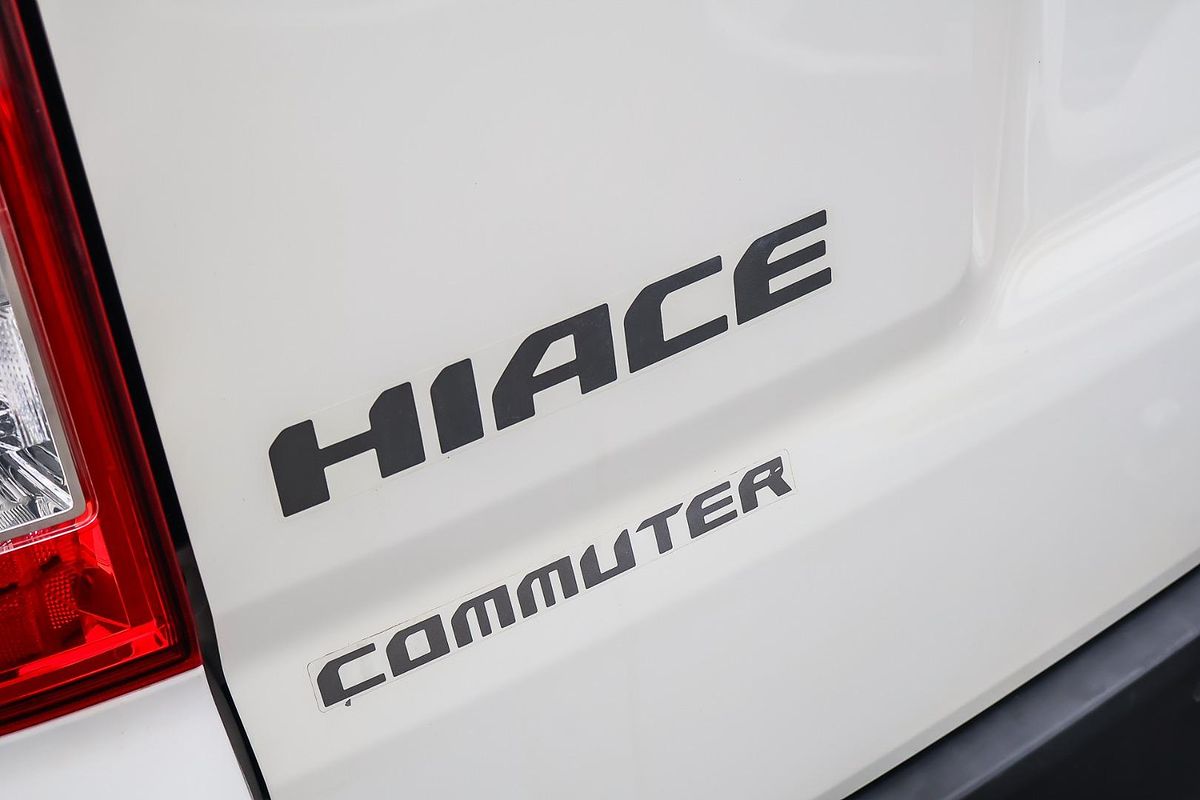 2022 Toyota Hiace Commuter GDH322R ELWB High Roof