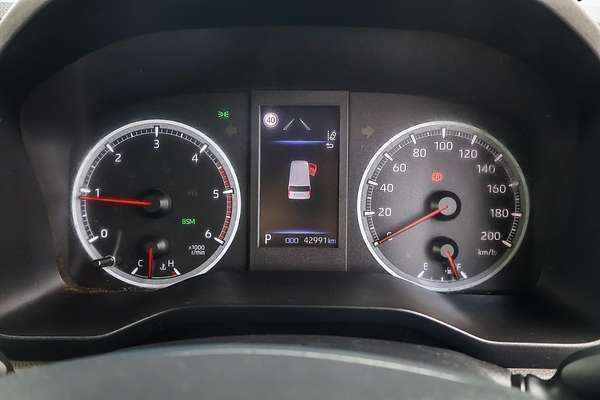 2022 Toyota Hiace Commuter GDH322R ELWB High Roof