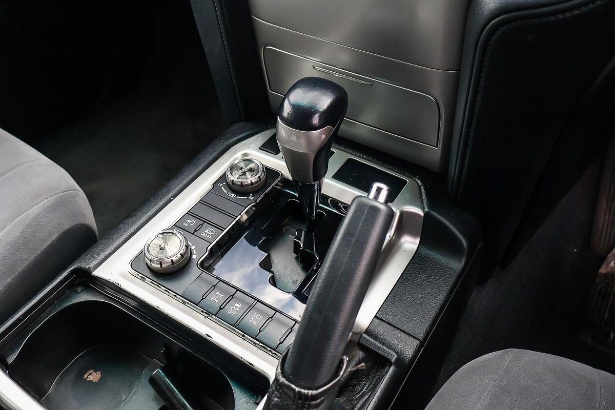 2017 Toyota Landcruiser GXL VDJ200R