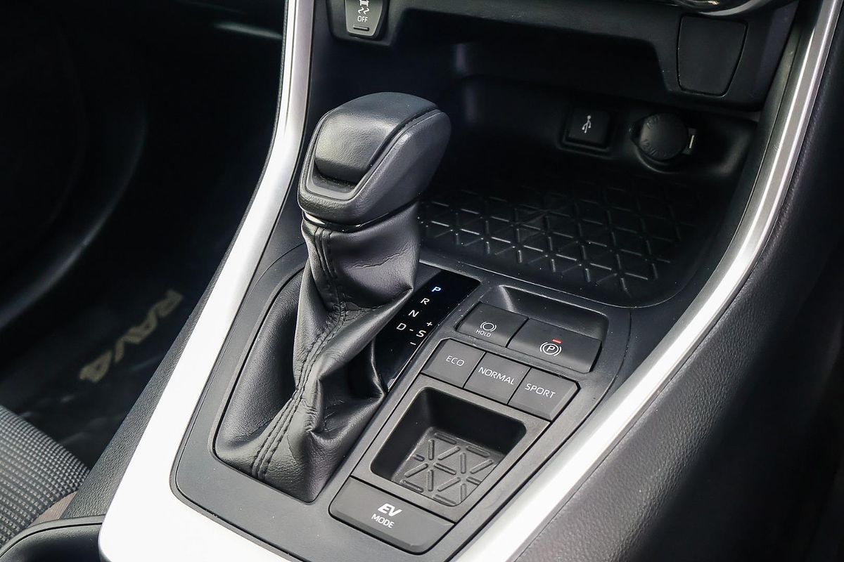 2020 Toyota RAV4 GX AXAH52R