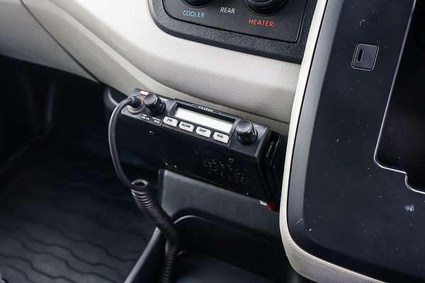 2022 Toyota Hiace Commuter GDH322R ELWB High Roof